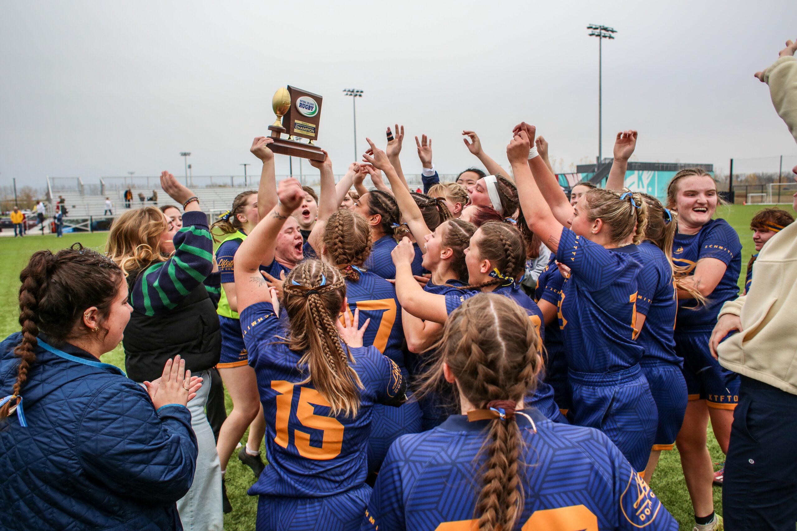 Blugolds, Bearcats, Bears, Brewers Bound for Houston