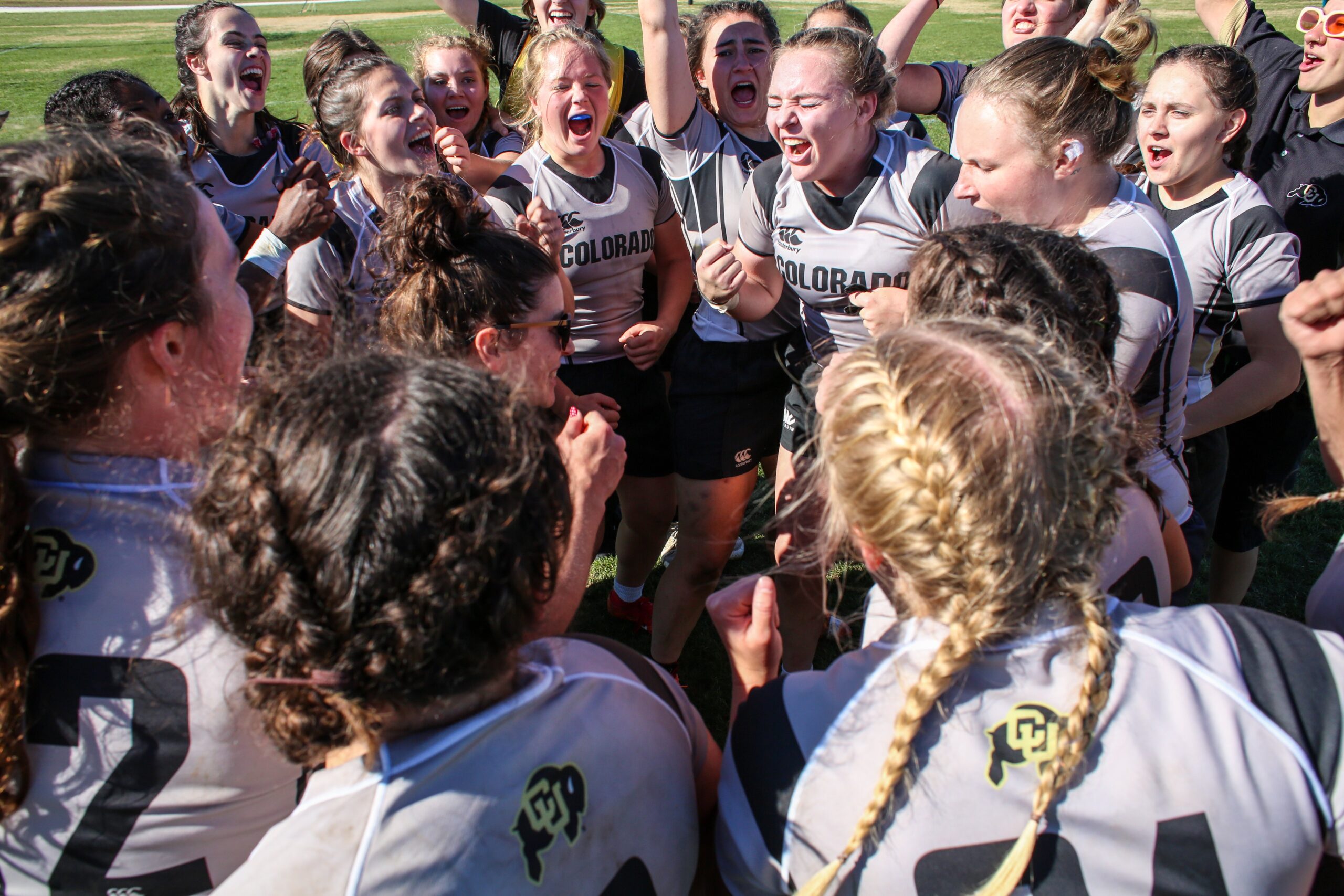 Huskies, Buffs Meet for 1st Time in DI-AA Final