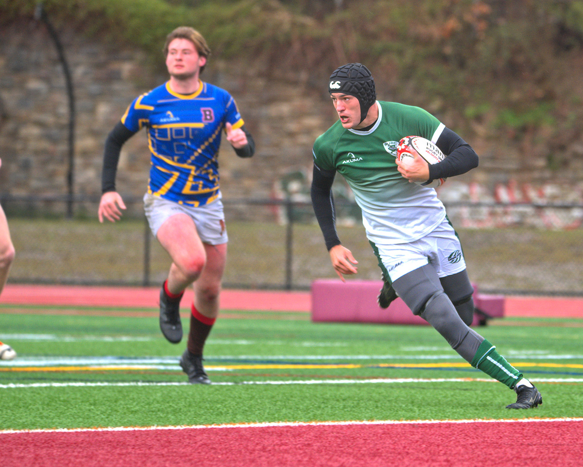 Sea of Contenders Chase Babson in DIII